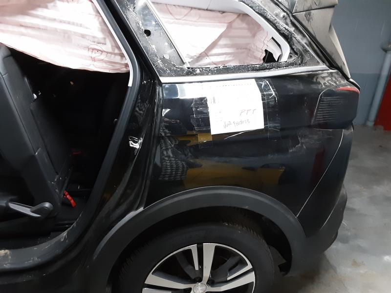 HINTERER LINKER FLÜGEL Peugeot 5008 6/17+