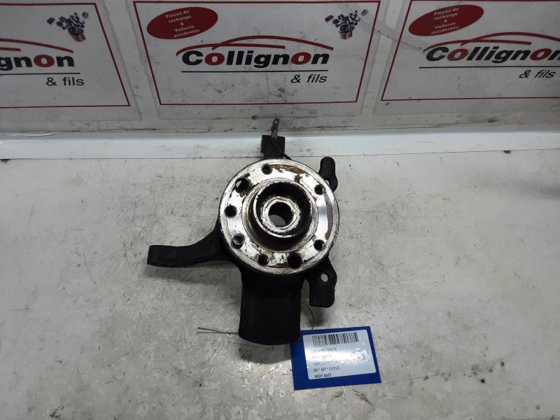 WIELNAAF VOOR RECHTS Opel ASTRA H 3/04 - 10 5P/D
