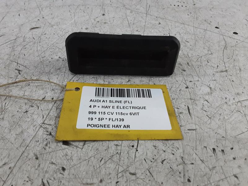 POIGNEE DE HAYON ARRIERE Audi A1 12/18+