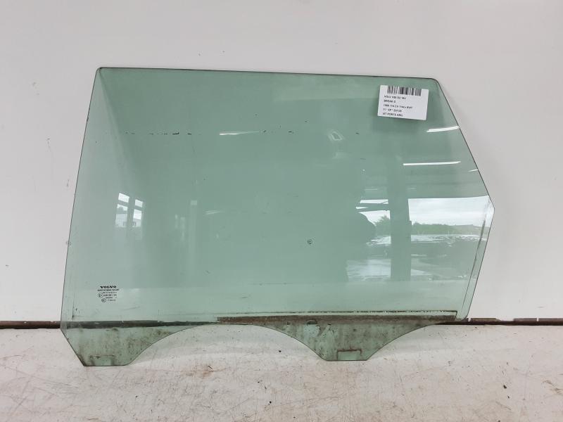 LEFT REAR DOOR WINDOW Volvo V50 07 - 12