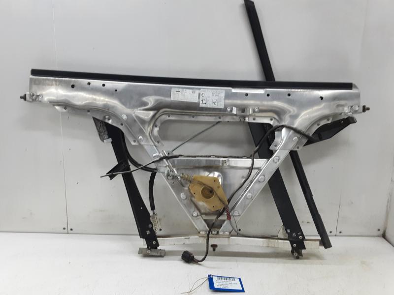 FRONT LEFT WINDOW DOOR MECHANISM Audi TT 10/98 - 06
