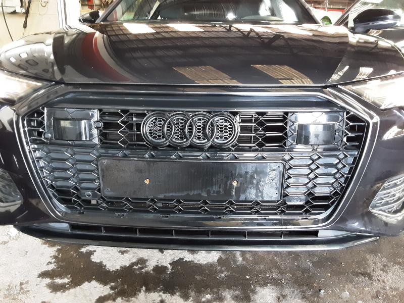 CALANDRE Audi A6 6/18+