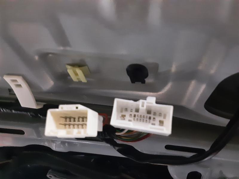 ANTENNE Hyundai SANTE FE (4) FaceLift 10/16 - 3/21