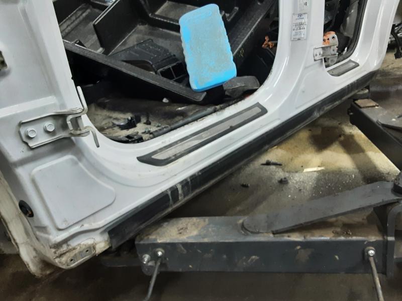 BAS DE CAISSE GAUCHE Hyundai SANTE FE (4) FaceLift 10/16 - 3/21
