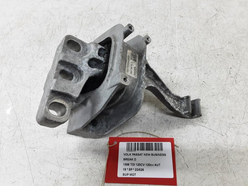 SUPPORT-MOTEUR Vw PASSAT 07/19+