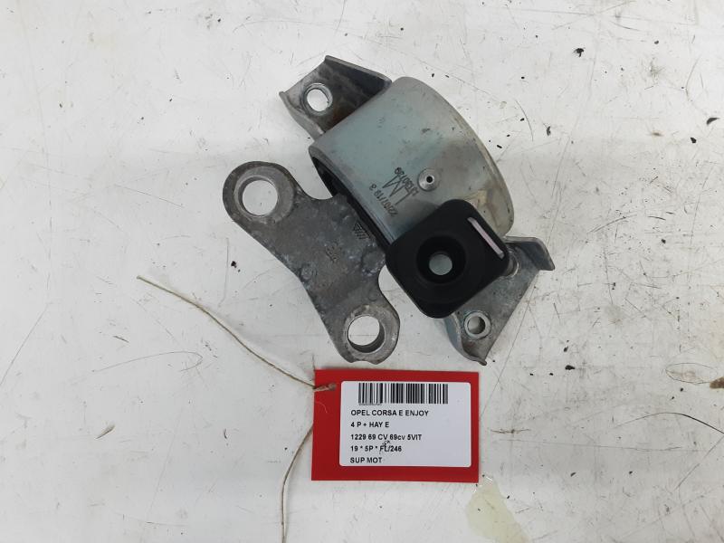 MOTORSTEUN Opel CORSA E 10/14-  19