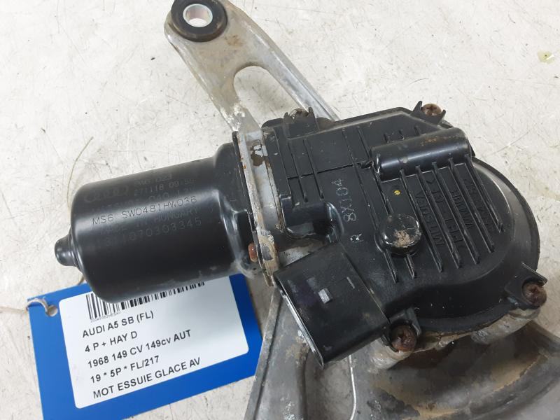 MOTOR RUITENWISSERS VOOR Audi A5 (3) 5/16+