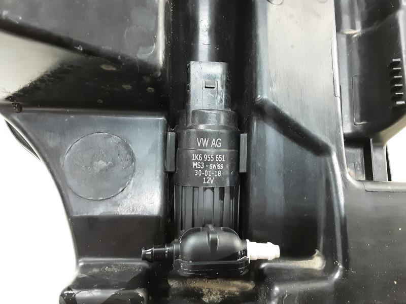 SCHEIBENSPRÜHERPUMPE VORNE Skoda FABIA (NJ) MK3 10/14 -9/18
