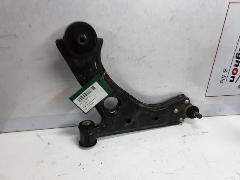 DRAAGARM VOOR LINKS Opel CORSA D 11/06 - 12/10