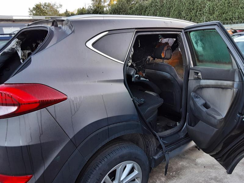 AILE ARRIERE DROITE Hyundai TUCSON (2) 09/15 - 09/18