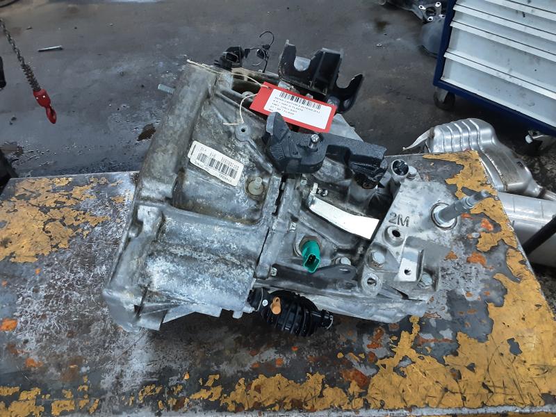 GEARBOX Renault CAPTUR (2) 01/20+