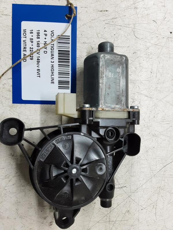 MOTOR RUITMECHANISME VOOR RECHTS Vw TIGUAN (3) 02/16- 10/20