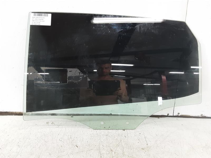 LEFT REAR DOOR WINDOW Seat LEON (3) (5F) FaceLift 1/17 - 5/20